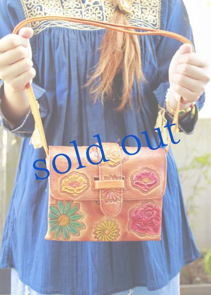 画像2: 本革・型押し・お花のショルダー　 (2)