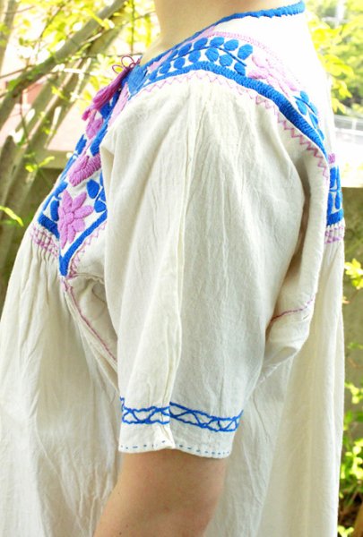 画像4: メキシコ刺繍長そでブラウス「チアパス」 　 (4)
