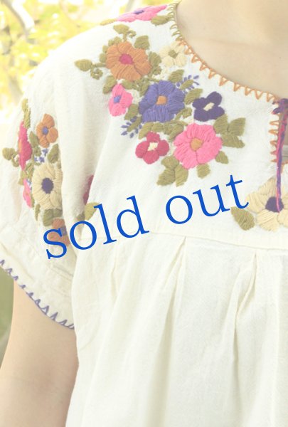 画像2: メキシコ刺繍ブラウス「チアパス」トップス (2)