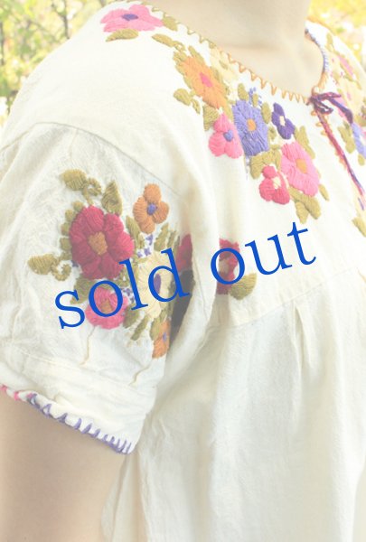 画像4: メキシコ刺繍ブラウス「チアパス」トップス (4)