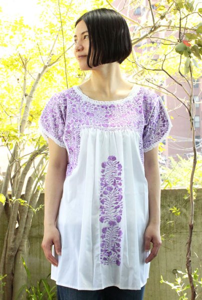 画像2: サンアントニーノ刺繍ブラウス  (2)