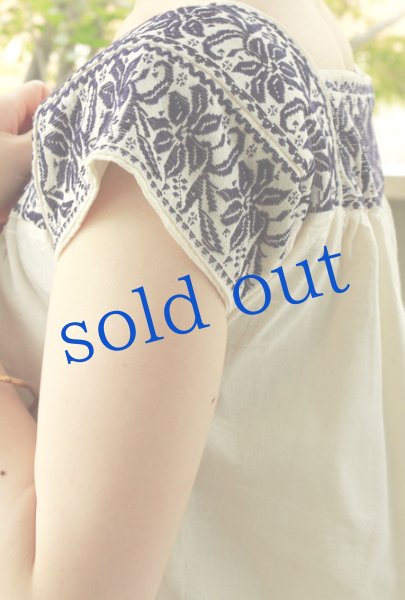 画像4: プエブラ州の刺繍ブラウス (4)