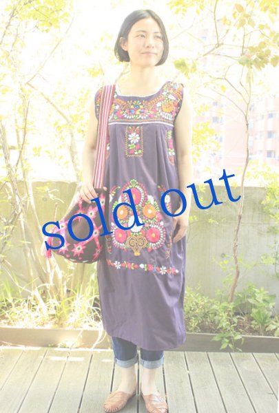 画像3: 定番メキシコ刺繍ノースリーブワンピース (3)