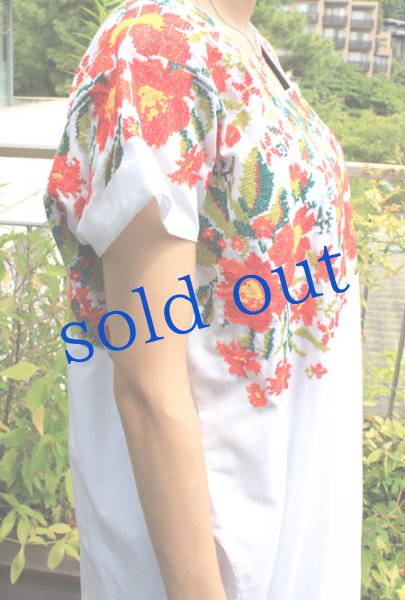 画像4: 「ユカタンのクロスステッチ」メキシコ刺繍ドレス (4)