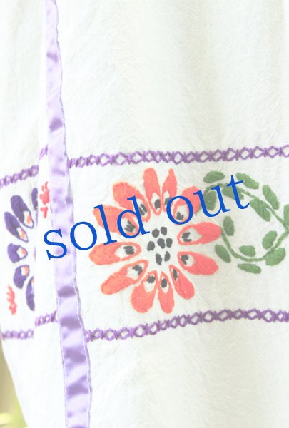 画像4: メキシコ刺繍ウィピルワンピース (4)