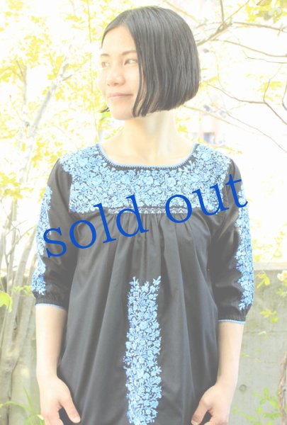 画像2: 「サンアントニーノ」 刺繍6分袖ブラウス (2)