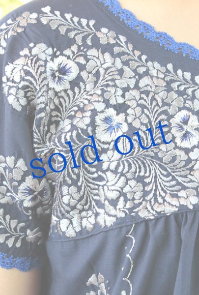 画像4: 「サンアントニーノ」 刺繍チュニックブラウス　 (4)