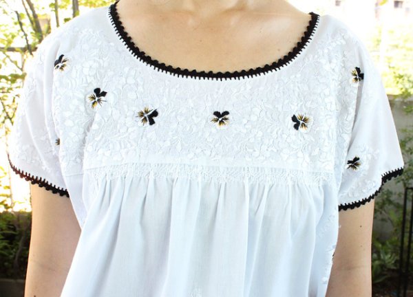 画像5: 「サンアントニーノ」 刺繍チュニックブラウス　 (5)