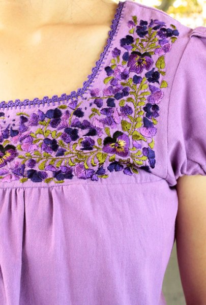 画像1: サンアントニーノ刺繍パフスリーブトップス　 (1)