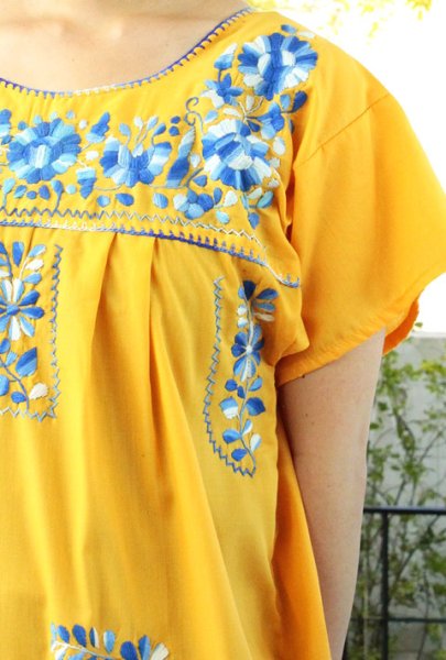 画像2: 定番メキシコ刺繍ワンピース　 (2)