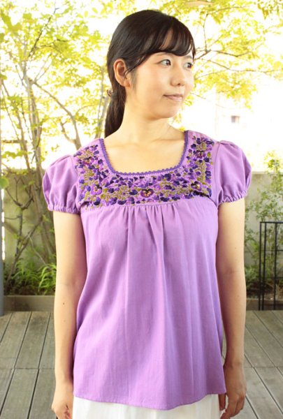 画像2: サンアントニーノ刺繍パフスリーブトップス　 (2)