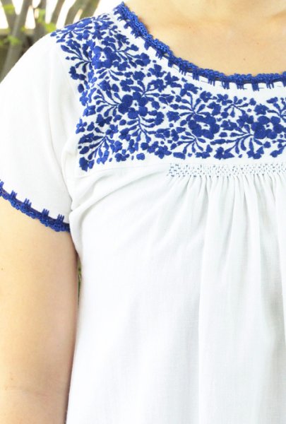 画像2: リャマリャマデザイン刺繍ワンピース「サンアントニーノ」  (2)