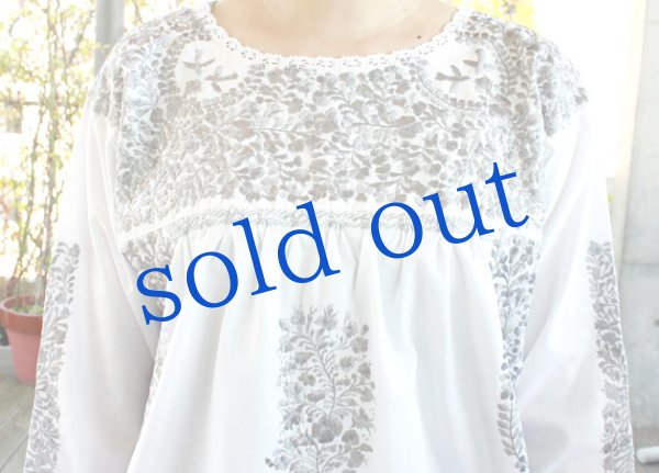 画像5: サンアントニーノ刺繍長そでブラウス  (5)