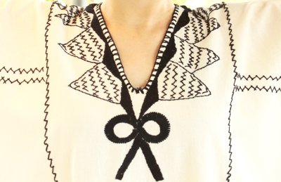 画像3: 刺繍ウィピルトップス-孔雀の刺繍　