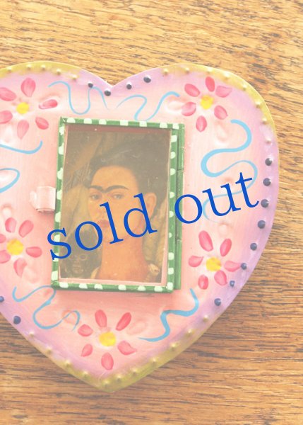 画像2: ブリキの壁掛けオーナメント　　ニチェ (2)