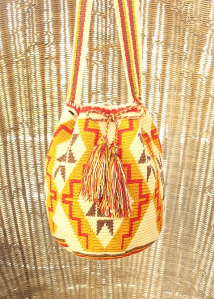 画像2: コロンビアの先住民WAYUU族の手編みバッグ  (2)