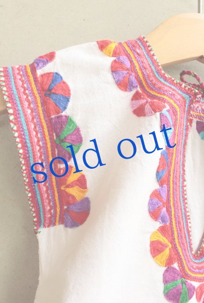 画像2: メキシコ刺繍のウィピルトップス (2)