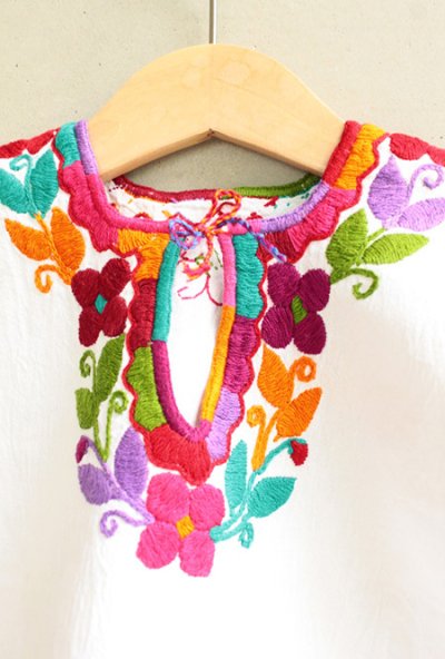 画像2: メキシコ刺繍の子供服ウィピル