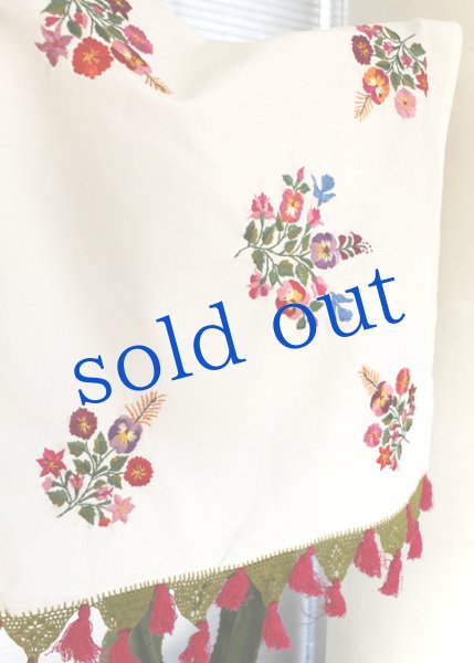 画像2: メキシコ刺繍テーブルクロス（５８cm×４５cm） (2)