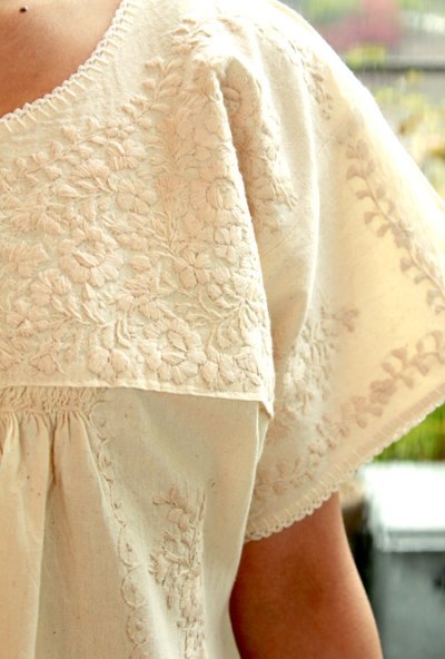 画像2: サンアントニーノ刺繍チュニックブラウス