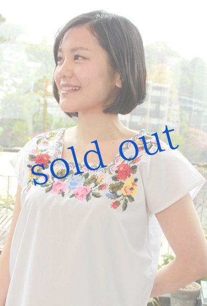 画像3: 「ユカタンのクロスステッチ」メキシコ刺繍ブラウス  (3)