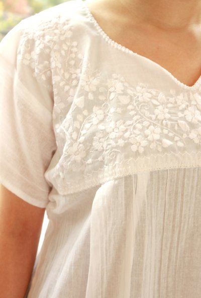 画像2: メキシコ刺繍のトップス　