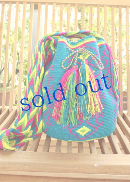 画像1: コロンビアの先住民WAYUU族の手編みバッグ　 (1)