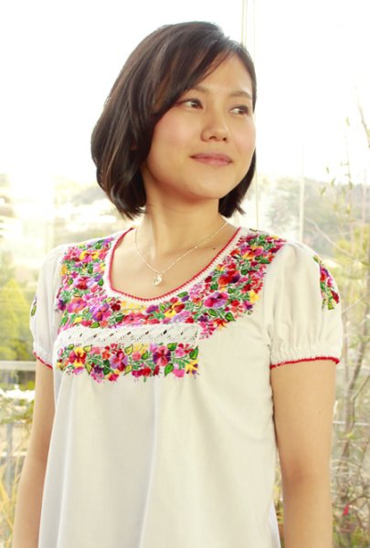 画像3: サンアントニーノ刺繍パフスリーブトップス (3)