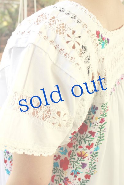 画像4: 「サンアントニーノ」 刺繍ブラウス (4)