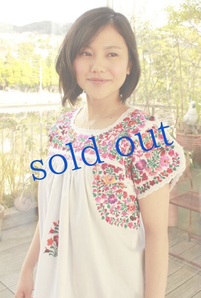 画像4: 「サンアントニーノ」 刺繍ブラウス (4)