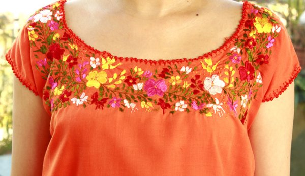 画像5: サンアントニーノ刺繍ブラウス (5)