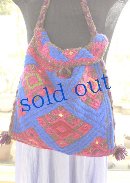 画像2: 手つむぎ・手織りウールの刺繍バッグ (2)