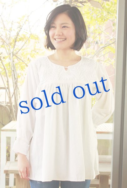 画像2: メキシコ刺繍長そでブラウス「チアパス」  (2)