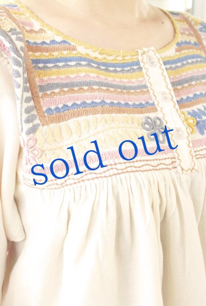 画像2: メキシコ刺繍長そでブラウス「チアパス」 (2)
