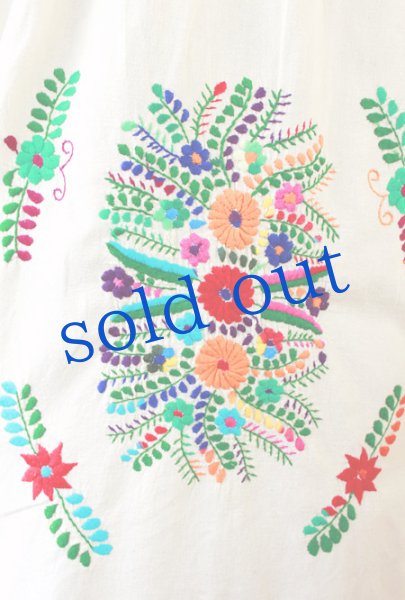 画像4: 定番メキシコ刺繍レース袖ワンピース (4)