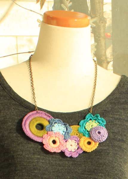 画像1: メキシコ手編みアクセサリー作家アンヘラコヨタ (1)