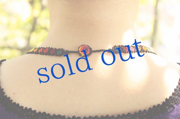 画像5: ウィチョルビーズの花ネックレス　 (5)