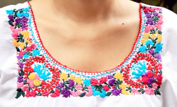 画像5: サンアントニーノ刺繍ブラウス (5)