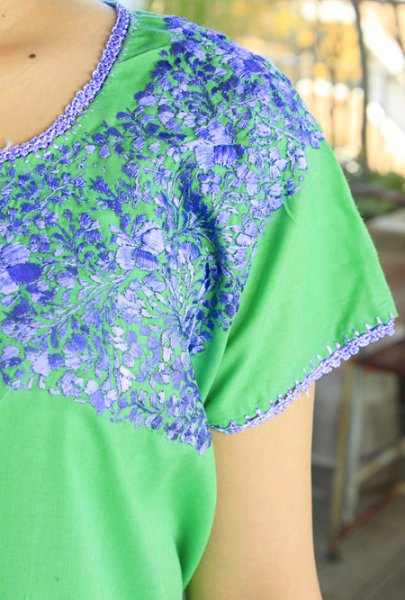 画像4: サンアントニーノ刺繍ブラウス  (4)