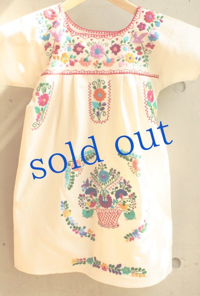 画像2: メキシコ刺繍のワンピース　 (2)