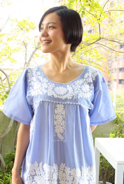 画像3: デラックス刺繍のガーゼチュニック (3)