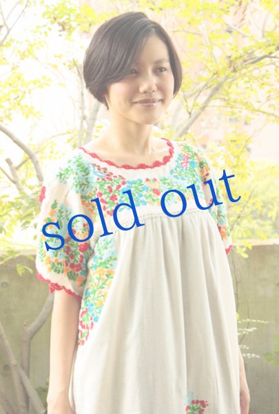画像3: ガーゼ刺繍のチュニックワンピース　 (3)
