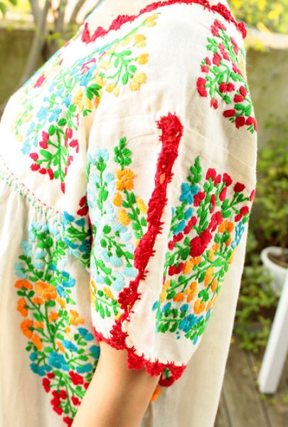 画像4: ガーゼ刺繍のチュニックワンピース  (4)