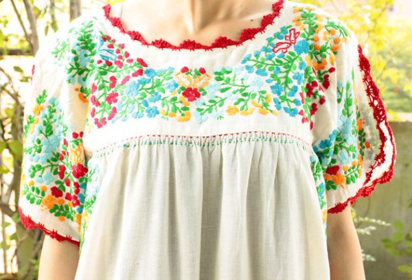 画像5: ガーゼ刺繍のチュニックワンピース  (5)