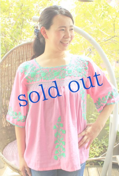 画像3: ベルスリーブのガーゼ刺繍トップス　 (3)