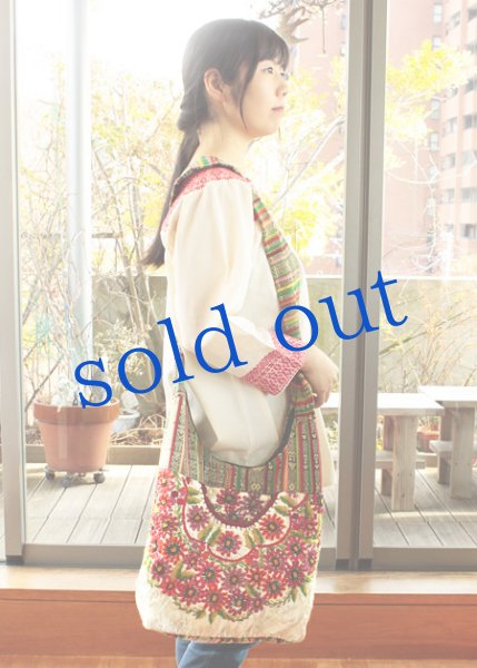 画像3: グアテマラビーズ刺繍と手織り生地のバッグ (3)