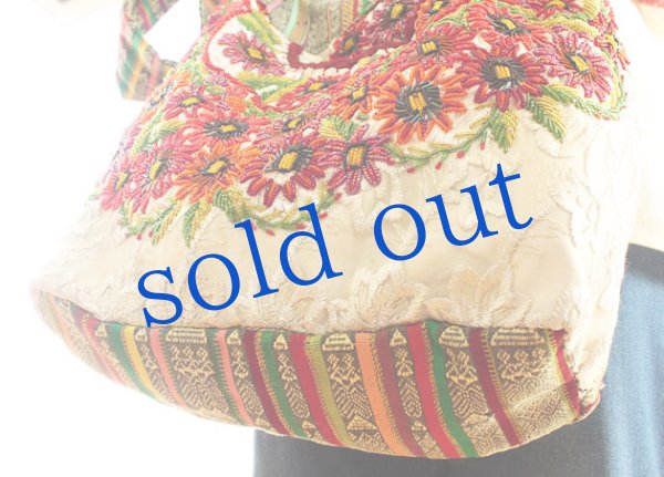 画像5: グアテマラビーズ刺繍と手織り生地のバッグ (5)