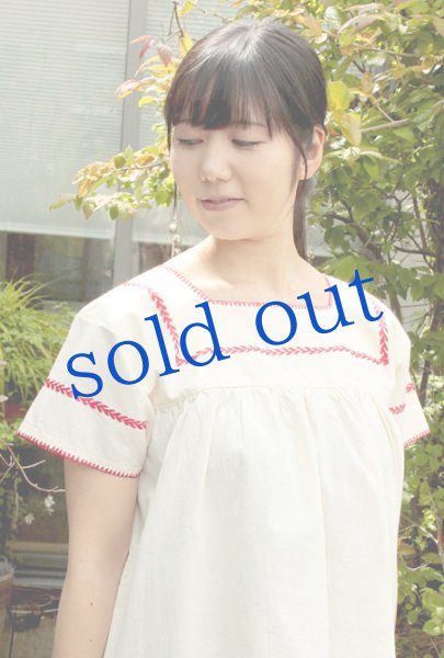 画像3: ミヘ刺繍のブラウス (3)