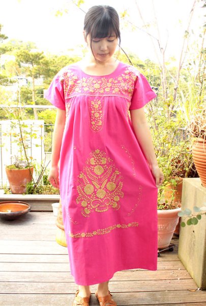 画像1: 定番メキシコ刺繍ワンピース　 (1)