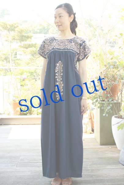 画像2: サンアントニーノ刺繍ワンピース (2)